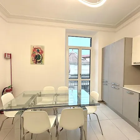 Sr7 - Spazioso In Piazza Colombo Apartament *