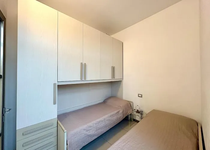 Appartement Sr7 - Spazioso In Piazza Colombo
