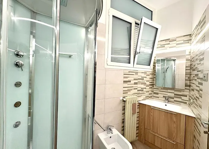 Appartement Sr7 - Spazioso In Piazza Colombo